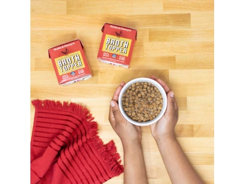 S&amp;C_dog_wet_BROTH_Topper_Beef_11oz_2